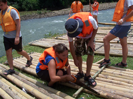 bamboo raft making